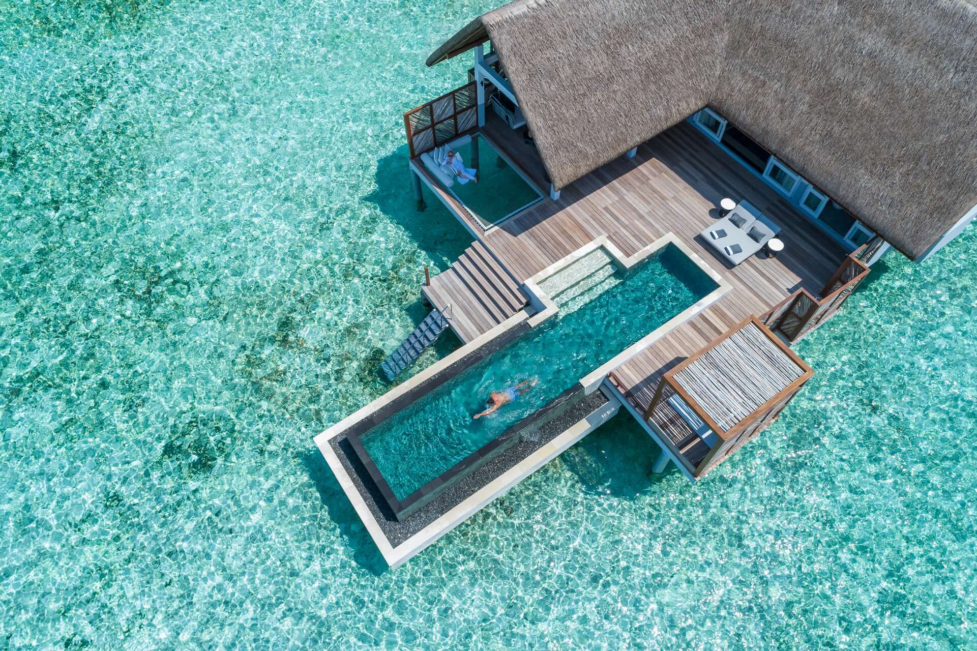 Globetrotter: Four Seasons Resort Maldives at Landaa Giraavaru