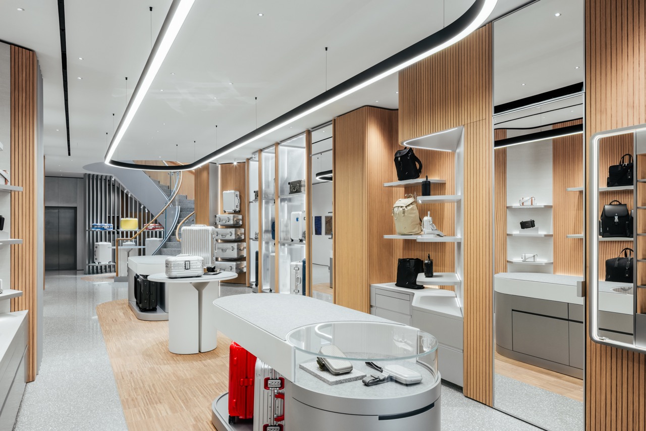 Rimowa London