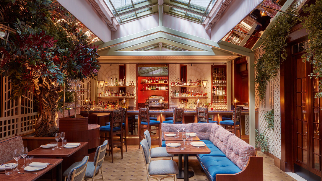 outdoor dining in London