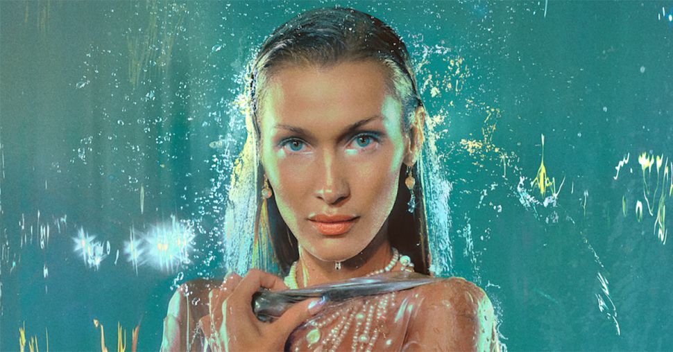 Bella Hadid’s fragrance has launched at Selfridges in London-image