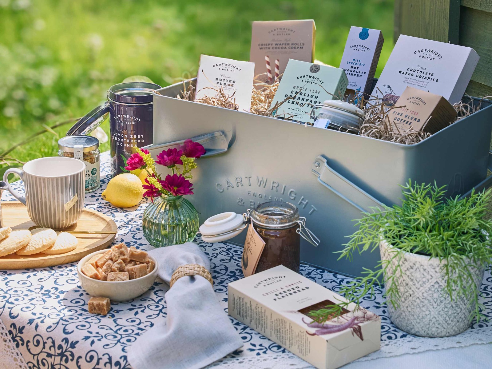 Picnic hampers in London Cartwright and Butler