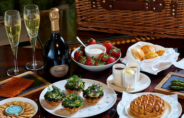 The Lanesborough Picnic Hamper London