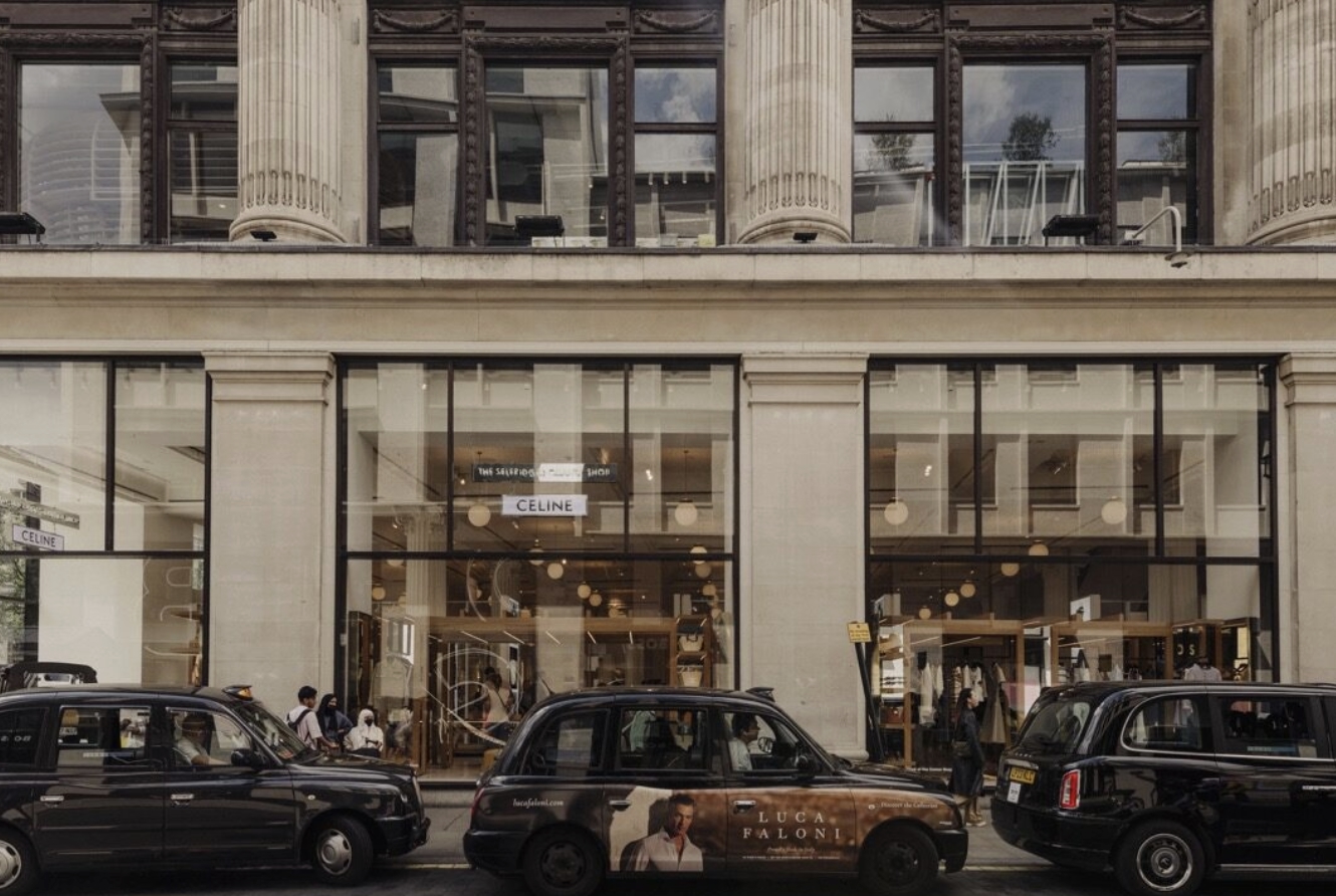 The ultimate guide to Oxford Street: High street, history and hustle