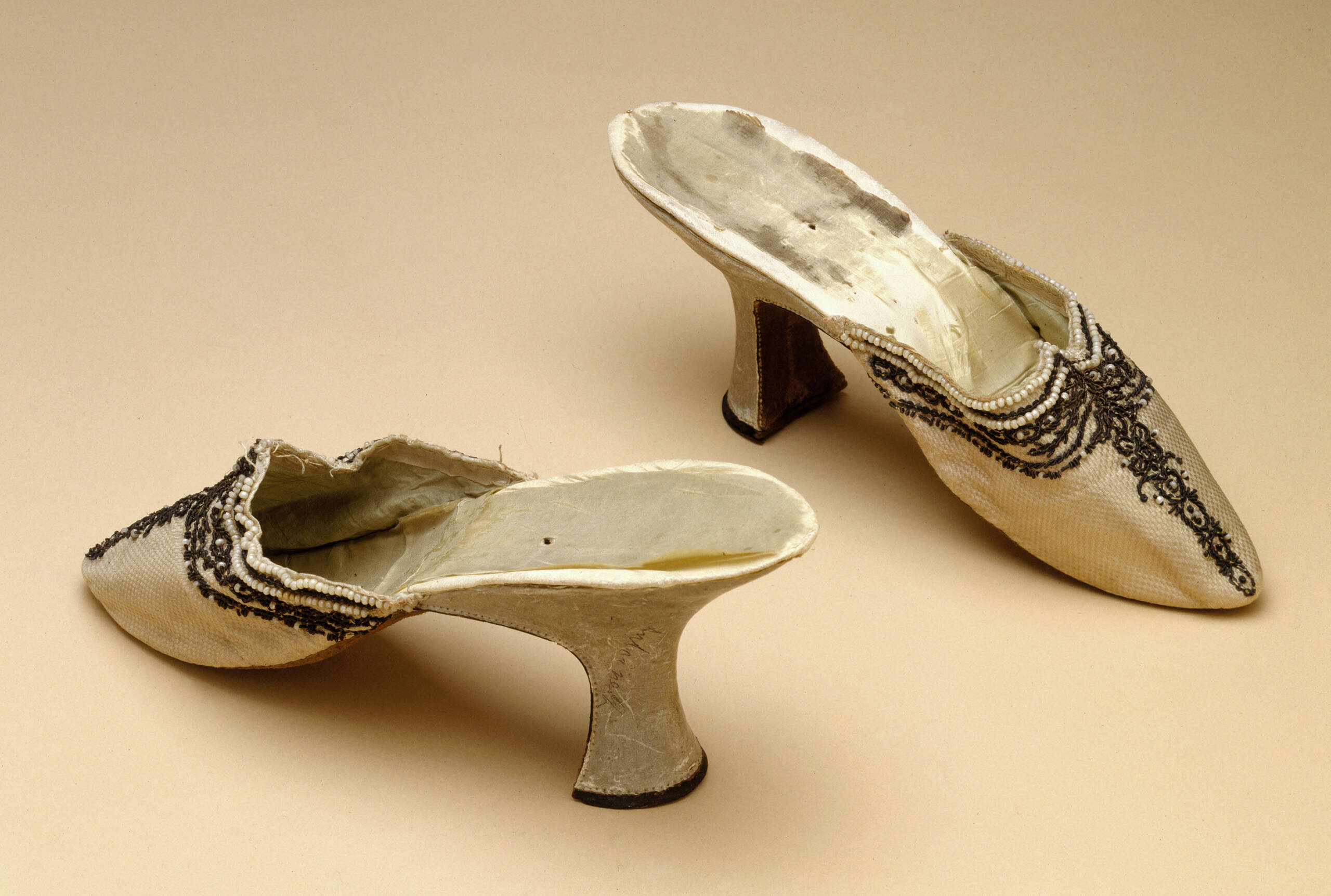 Marie Antoinette Victoria and Albert Museum