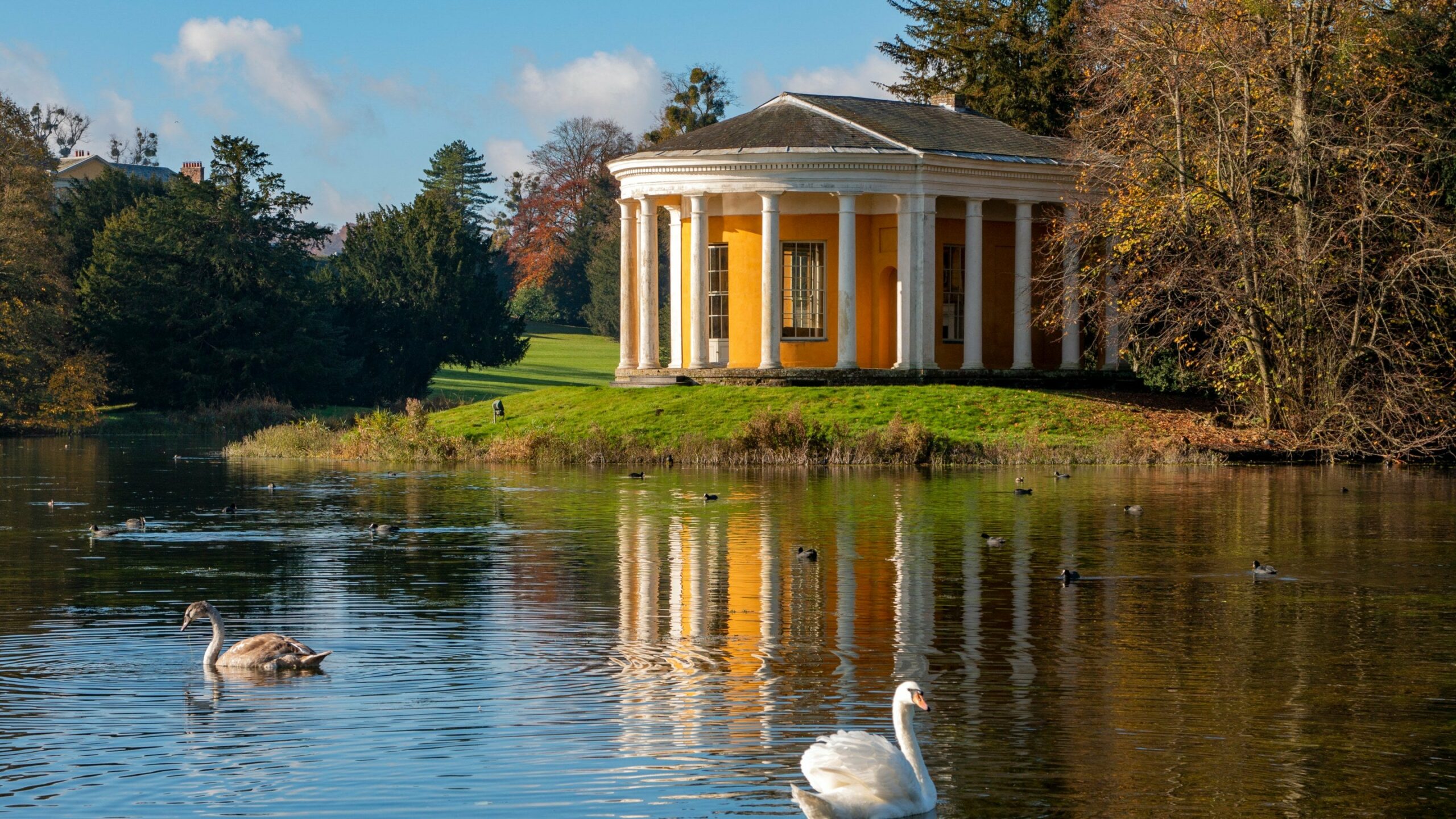 Bridgerton's filming locations West Wycombe Park