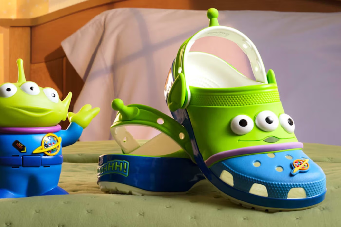 Crocs Toy Story 5